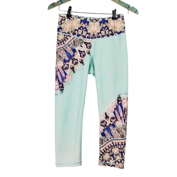 Calia by Carrie Underwood Limited Ed. Havana Capri Leggings, Sz S - Picture 3 of 8